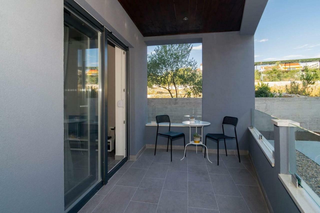 Apartmani Marinovic 扎达尔 外观 照片