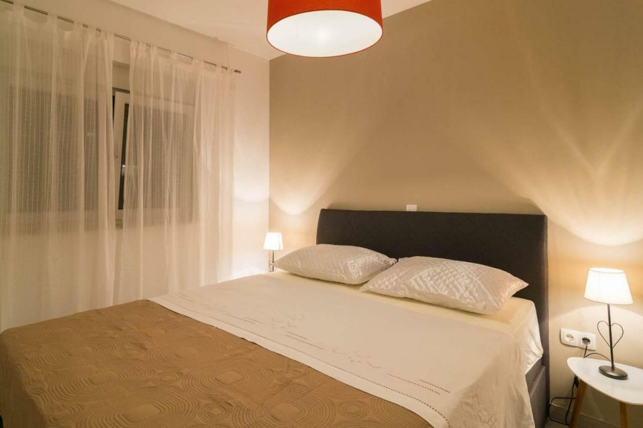 Apartmani Marinovic 扎达尔 客房 照片